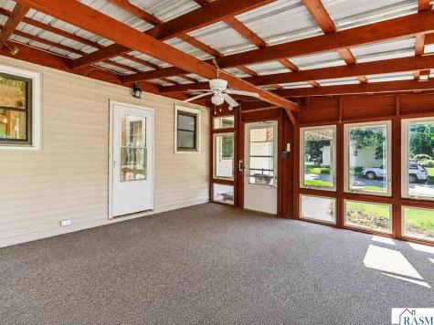 701 E Blue Earth Street Lake Crystal MN 56055