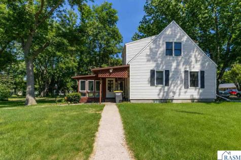 701 E Blue Earth Street Lake Crystal MN 56055
