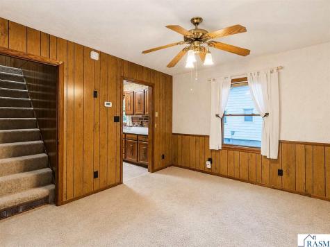 701 E Blue Earth Street Lake Crystal MN 56055