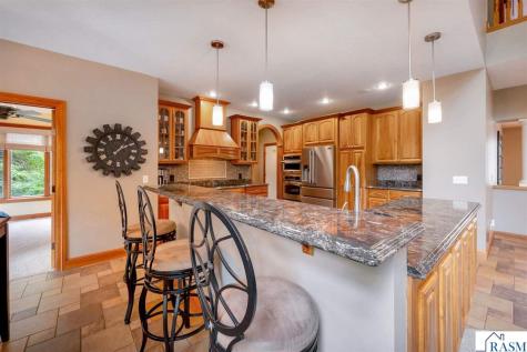 18 Newcastle Court North Mankato MN 56003