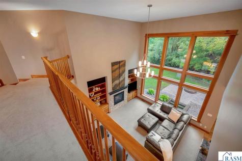 18 Newcastle Court North Mankato MN 56003