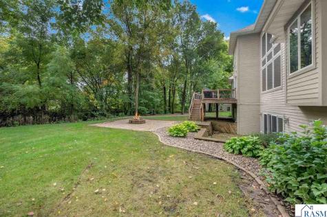 18 Newcastle Court North Mankato MN 56003