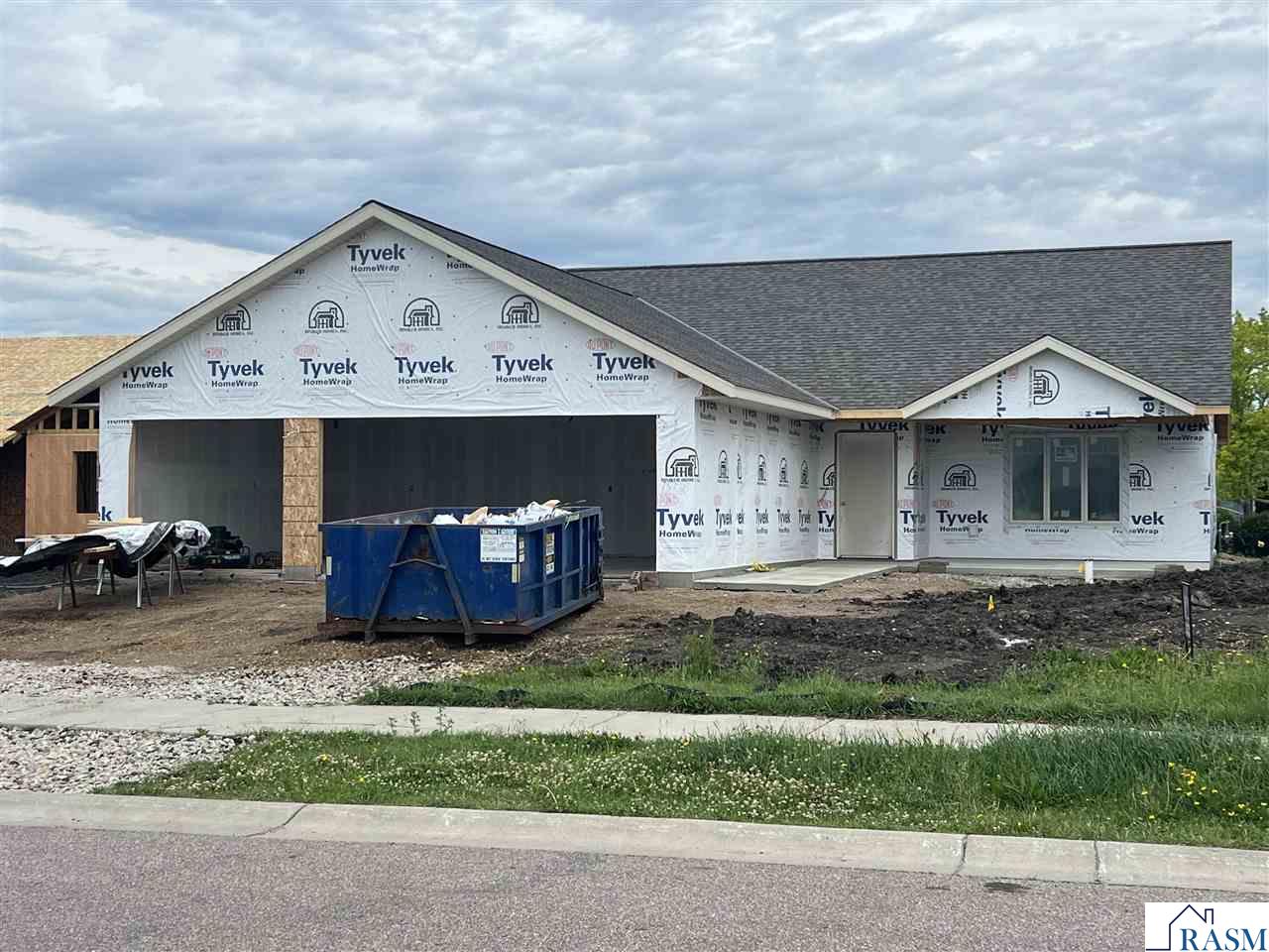 512 Torrey Pines Drive Mankato MN 56001
