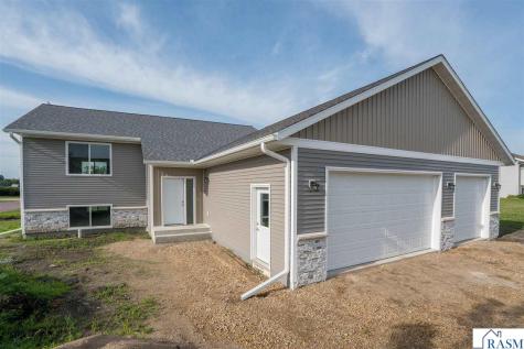 123 Erin Court Nicollet MN 56074