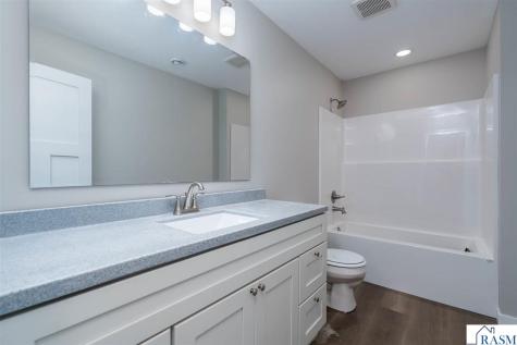 123 Erin Court Nicollet MN 56074