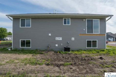 123 Erin Court Nicollet MN 56074