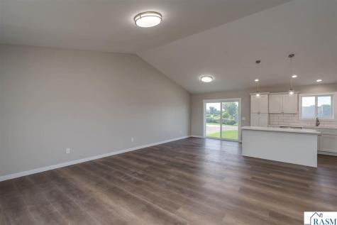 123 Erin Court Nicollet MN 56074
