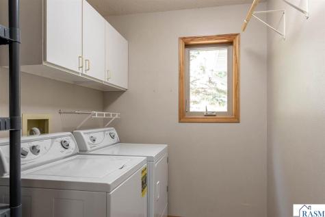 305 Chancery Lane Mankato MN 56001
