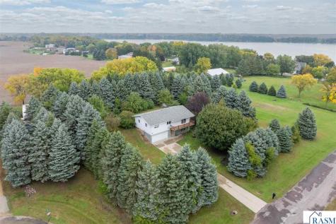 1207 William Street Kasota MN 56050