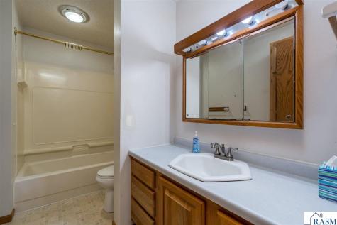 1207 William Street Kasota MN 56050