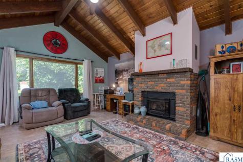 312 N 7th Street St. Peter MN 56082