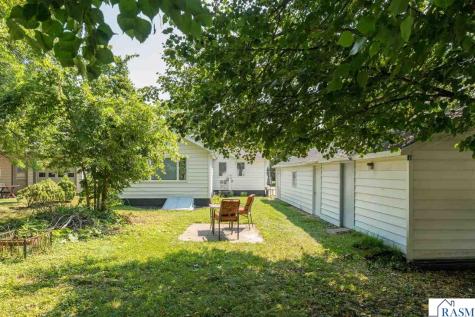 312 N 7th Street St. Peter MN 56082