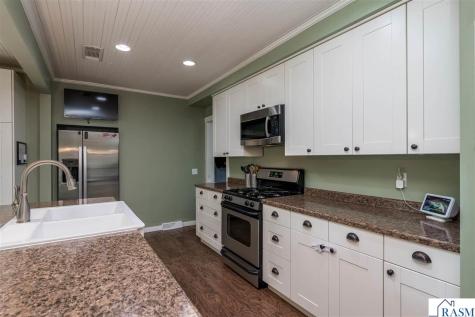 520 S 3rd Street Waterville MN 56096