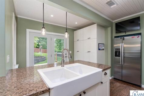 520 S 3rd Street Waterville MN 56096