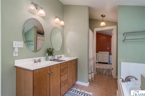 520 S 3rd Street Waterville MN 56096