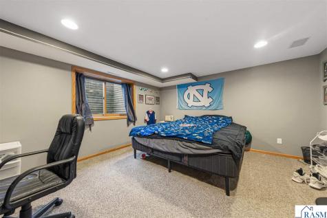 1526 Castle Drive North Mankato MN 56003
