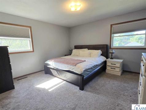 24 Lincoln Lane New Ulm MN 56073