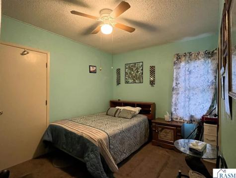 1113 S 2nd Avenue St. James MN 56081
