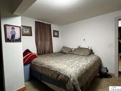 1113 S 2nd Avenue St. James MN 56081
