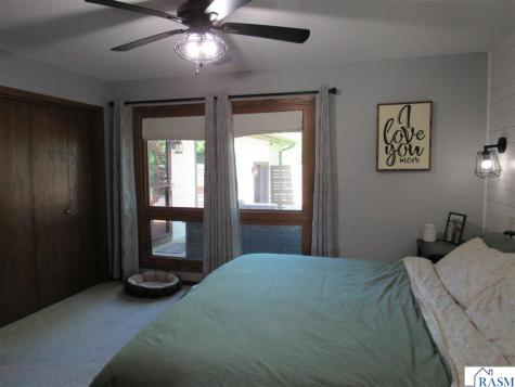 28 Linden Lane Blue Earth MN 56013