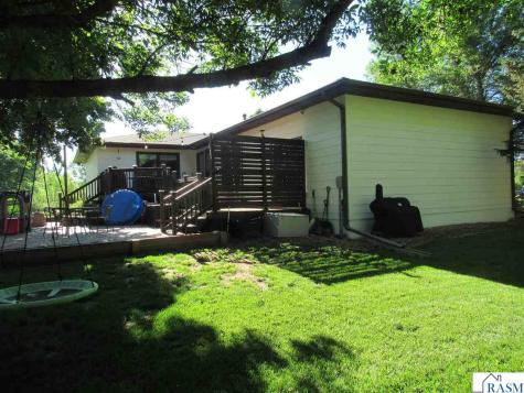 28 Linden Lane Blue Earth MN 56013