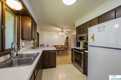 23265 445th Avenue Delavan MN 56023