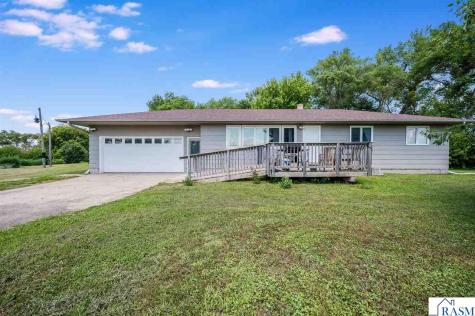 23265 445th Avenue Delavan MN 56023