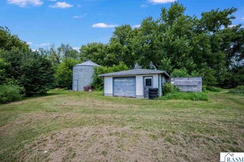 23265 445th Avenue Delavan MN 56023