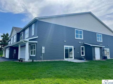 809 Tomahawk Court Madison Lake MN 56063