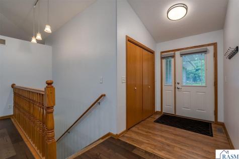 102 Loraine Drive Lake Crystal MN 56055