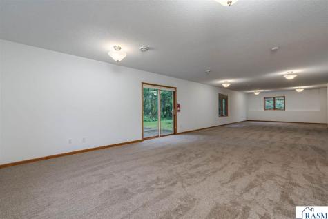 102 Loraine Drive Lake Crystal MN 56055