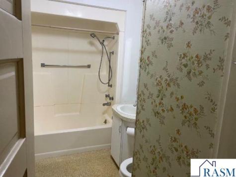 603 2nd Street NW Waseca MN 56093