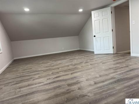291 NW 1st Street Wells MN 56097