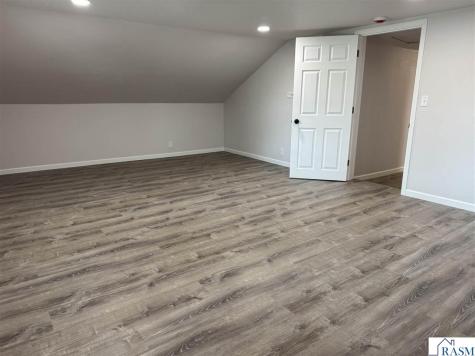 291 NW 1st Street Wells MN 56097