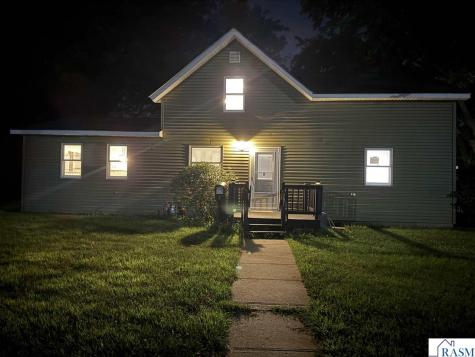 291 NW 1st Street Wells MN 56097
