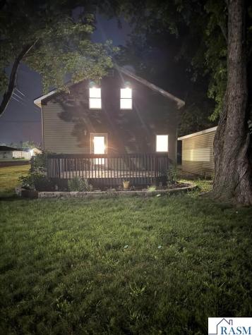 291 NW 1st Street Wells MN 56097