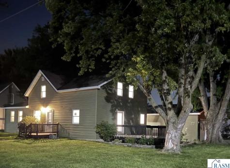 291 NW 1st Street Wells MN 56097