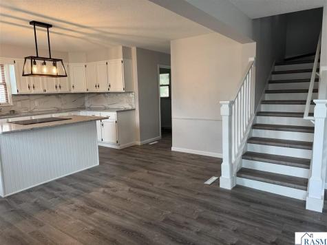 291 NW 1st Street Wells MN 56097