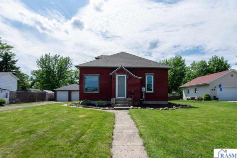 908 SW 3rd Street Waseca MN 56093