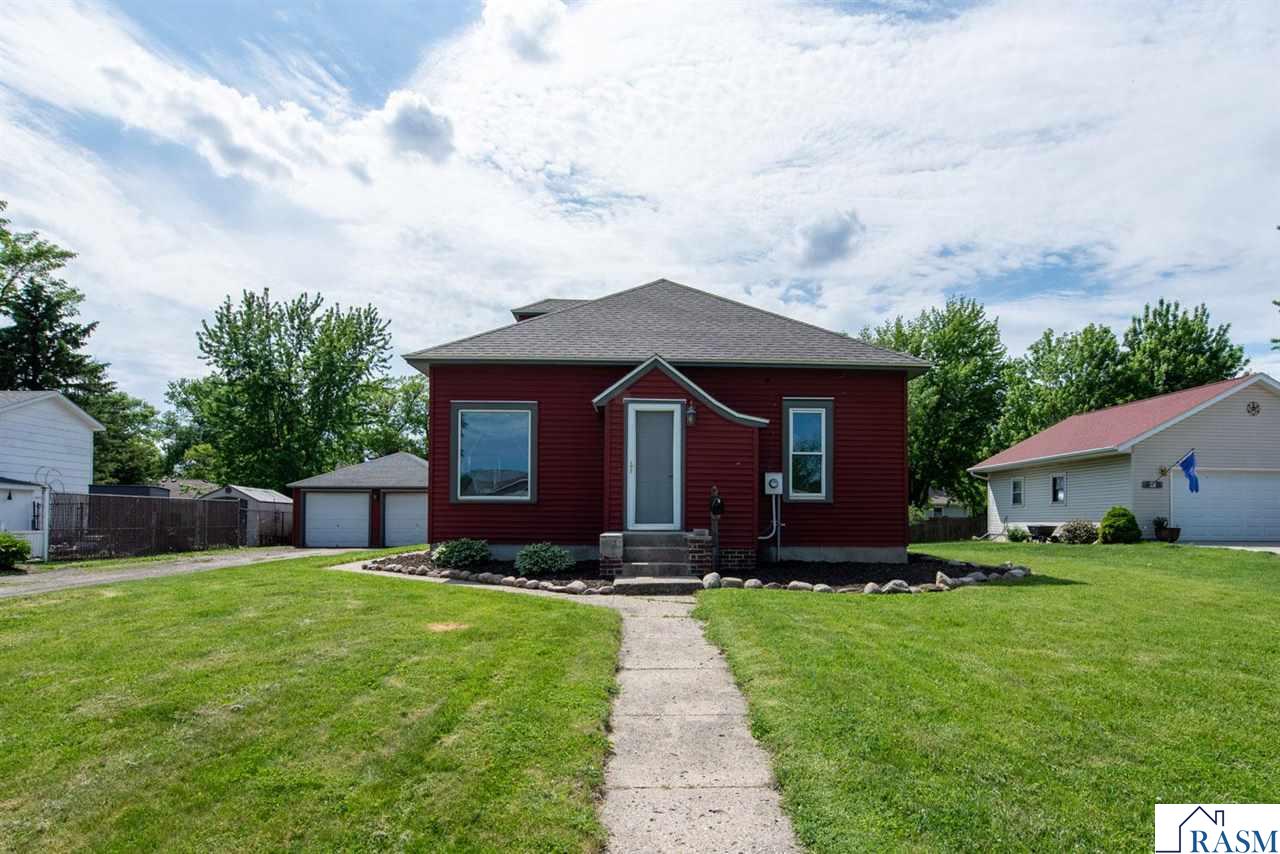 908 SW 3rd Street Waseca MN 56093