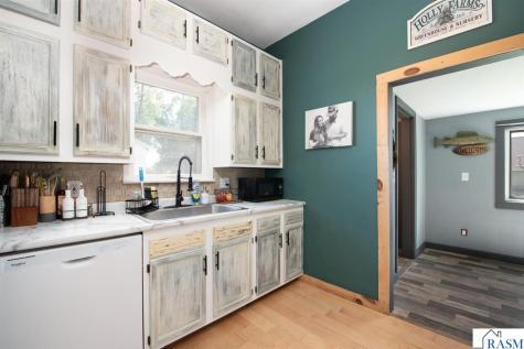 908 SW 3rd Street Waseca MN 56093
