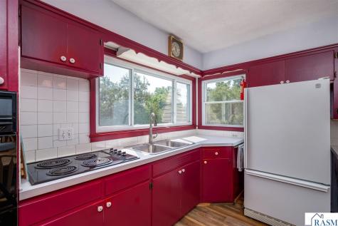 48186 Old River Bluff Road St. Peter MN 56082