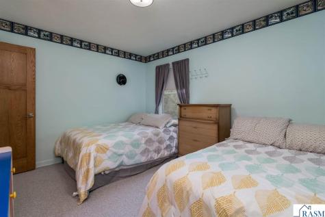 48186 Old River Bluff Road St. Peter MN 56082