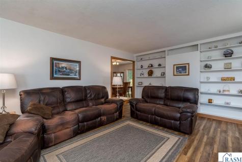 48186 Old River Bluff Road St. Peter MN 56082
