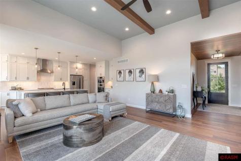 1005 Applewood Court Mankato MN 56001