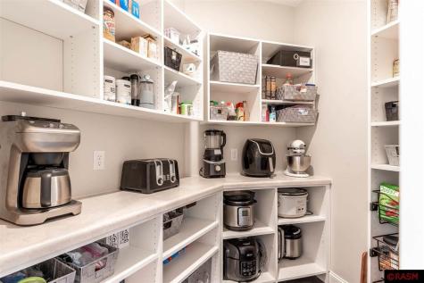 1005 Applewood Court Mankato MN 56001