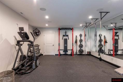 1005 Applewood Court Mankato MN 56001