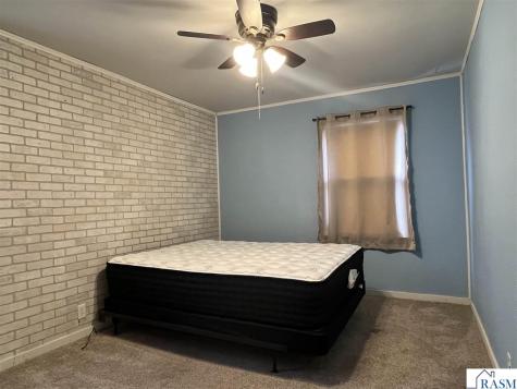 709 11th Avenue North St. James MN 56081