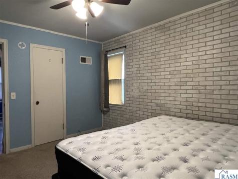 709 11th Avenue North St. James MN 56081