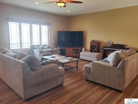 2327 Lake Avenue New Ulm MN 56073
